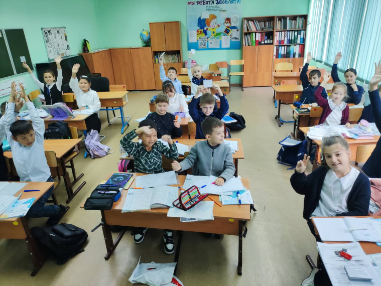 Инспектор ГИБДД побывал в гостях у ребят школы 31.